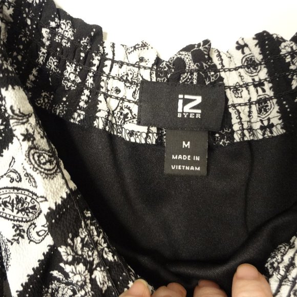 IZ Byer Black and White Floral/Paisley print- Women's size M - Picture 4 of 4